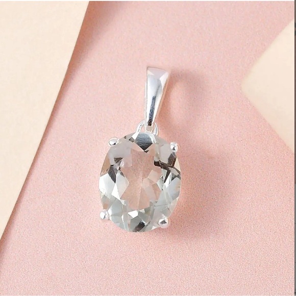 Montezuma Prasiolite Solitaire Pendant in Sterling Silver 2.35 ctw - Picture 3 of 6